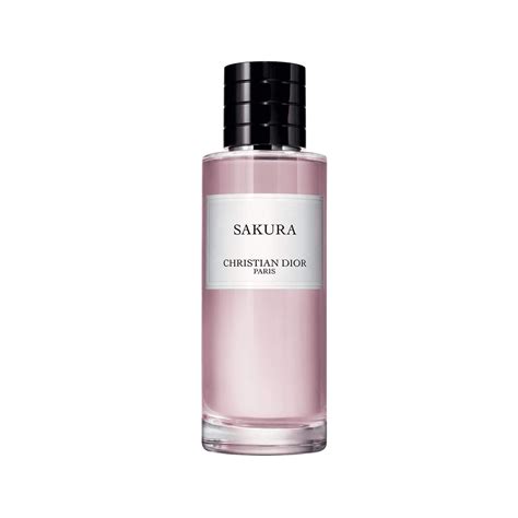 sakura eau de parfum.